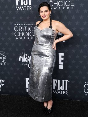 David Yurman 'ın mücevherleriyle Fendi Couture giyen Nava Mau, 7 Şubat 2025' te Santa Monica, Los Angeles, Kaliforniya, ABD 'de düzenlenen 30. Yıllık Eleştirmenler Seçimi Hangarı' na ulaştı..