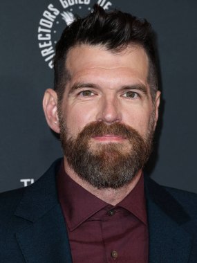 Timothy Simons, Beverly Hilton Oteli 'nde 8 Şubat 2025' te Beverly Hills, Los Angeles, Kaliforniya, ABD 'de düzenlenen 77.. 