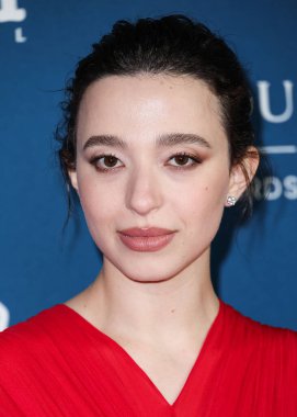 Mikey Madison, Arlington Tiyatrosu 'nda düzenlenen 40. Santa Barbara Uluslararası Film Festivali sırasında 9 Şubat 2025' te ABD 'nin Kaliforniya eyaletinin Santa Barbara kentinde Virtuosos Ödülüne layık görüldü..