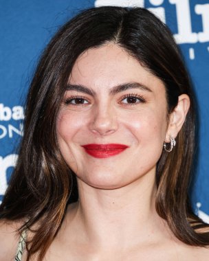 Monica Barbaro, Arlington Tiyatrosu 'nda düzenlenen 40. Santa Barbara Uluslararası Film Festivali sırasında 9 Şubat 2025' te ABD 'nin Kaliforniya eyaletinin Santa Barbara kentinde Virtuosos Ödülü' ne ulaştı..