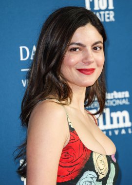 Monica Barbaro, Arlington Tiyatrosu 'nda düzenlenen 40. Santa Barbara Uluslararası Film Festivali sırasında 9 Şubat 2025' te ABD 'nin Kaliforniya eyaletinin Santa Barbara kentinde Virtuosos Ödülü' ne ulaştı..