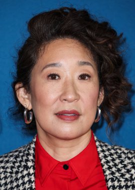 Sandra Oh, Arlington Tiyatrosu 'nda düzenlenen 40. Santa Barbara Uluslararası Film Festivali sırasında 9 Şubat 2025' te ABD 'nin Kaliforniya eyaletinin Santa Barbara şehrinde Virtuosos Ödülü' ne layık görüldü..