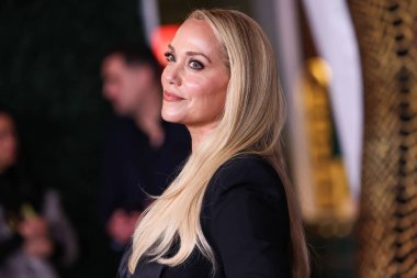 Elizabeth Berkley, Netflix 'in' Kobra Kai 'dizisinin Los Angeles Premiere' ine 12 Şubat 2025 'te Hollywood' daki Mısır Tiyatrosu 'nda düzenlenen 6..