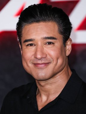 Mario Lopez, Netflix 'in' Cobra Kai 'dizisinin Los Angeles Premiere' sine 12 Şubat 2025 'te Hollywood' daki Mısırlı Tiyatrosu 'nda düzenlenen 6..
