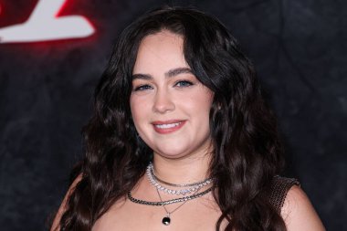 Mary Mouser, Netflix 'in' Cobra Kai 'dizisinin Los Angeles galasına 12 Şubat 2025' te Hollywood 'daki Mısırlı Tiyatrosu' nda düzenlenen 6.. 