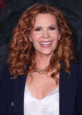 Robyn Lively, Netflix 'in' Cobra Kai 'dizisinin Los Angeles galasına 12 Şubat 2025' te Hollywood 'daki Mısırlı Tiyatrosu' nda düzenlenen 6..