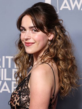 Kiernan Shipka, 15 Şubat 2025 'te Beverly Hilton Oteli' nde düzenlenen 77. geleneksel Yazarlar Loncası Ödül Töreni 'ne geliyor..