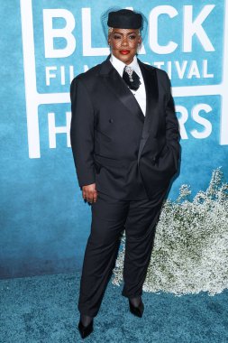 Aunjanue Ellis-Taylor, 17 Şubat 2025 tarihinde Los Angeles, Kaliforniya, ABD 'de düzenlenen 7. Geleneksel Amerikan Siyah Film Festivali' ne (ABFF) katılıyor..