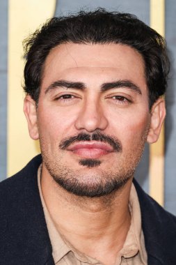 Alexander Wraith, 19 Şubat 2025 'te Hollywood, Los Angeles, Kaliforniya, ABD' de Harmony Gold Theater 'da düzenlenen Paramount + Series' 1923 sezonunun Los Angeles prömiyerine geldi.. 