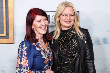 Kate Flannery ve Mary Lynn Rajskub, 19 Şubat 2025 'te Harmony Gold Theater' da düzenlenen Paramount + Series '1923 sezonunun Los Angeles Premiere of Paramount' ına geldiler..