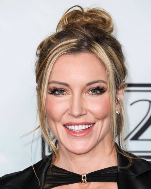 Katie Cassidy, Paramount + Serisi 'nin 1923 sezonunun Los Angeles prömiyerine 19 Şubat 2025' te Hollywood, Los Angeles, Kaliforniya, ABD 'deki Harmony Gold Tiyatrosu' na geldi..