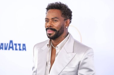 Dolce ve Gabbana takılarını takan Colman Domingo, 22 Şubat 2025 'te Santa Monica Plajı' nda düzenlenen 40. Yıllık Bağımsız Film Ruh Ödülleri 'ne ulaştı..   
