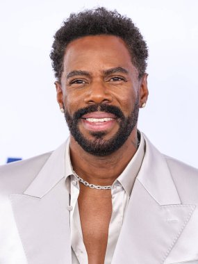 Dolce ve Gabbana takılarını takan Colman Domingo, 22 Şubat 2025 'te Santa Monica Plajı' nda düzenlenen 40. Yıllık Bağımsız Film Ruh Ödülleri 'ne ulaştı..   