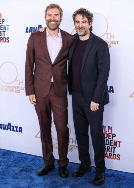 Mark Duplass ve kardeşi Jay Duplass, 22 Şubat 2025 'te Santa Monica Sahili' nde düzenlenen 40. Yıllık Bağımsız Film Ruhu Ödülleri 'ne geldiler..
