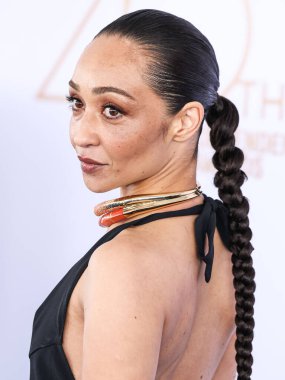 Ruth Negga, 22 Şubat 2025 'te Santa Monica Plajı' nda düzenlenen 40. Yıllık Bağımsız Ruh Ödülleri 'ne ulaştı.. 