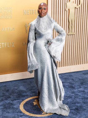 Cynthia Erivo Givenchy Haute Couture elbisesi, Christian Louboutin ayakkabıları ve Bucherer mücevherleri giyerek 23 Şubat 2025 'te Los Angeles, Kaliforniya' da bulunan Shrine Auditorium ve Expo Hall 'da düzenlenen 31.  