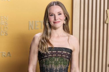 Kristen Bell, 23 Şubat 2025 'te Los Angeles, Kaliforniya' da bulunan Shrine Auditorium ve Expo Hall 'da düzenlenen 31. Yıllık Sahne Oyuncuları Loncası Ödülleri' ne Buccellati mücevherleriyle birlikte Giorgio Armani Prive ipeksiz bir elbise giyerek geldi.