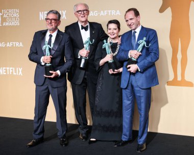 Sergio Castellitto, John Lithgow, Isabella Rossellini, ve Ralph Fiennes, 'Conclave' filmiyle En İyi Oyuncu Oyuncu Oyuncuları Ödülü 'nü kazananlar, ABD' nin Los Angeles şehrinde 23 Şubat 2025 tarihinde düzenlenen 31.