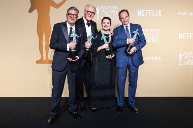 Sergio Castellitto, John Lithgow, Isabella Rossellini, ve Ralph Fiennes, 'Conclave' filmiyle En İyi Oyuncu Oyuncu Oyuncuları Ödülü 'nü kazananlar, ABD' nin Los Angeles şehrinde 23 Şubat 2025 tarihinde düzenlenen 31.