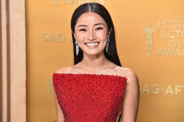 Cartier mücevherli bir Giorgio Armani Prive elbisesi giyen Anna Sawai, 23 Şubat 2025 'te ABD' nin Kaliforniya eyaletinin Los Angeles kentindeki Shrine Oditoryum ve Expo Hall 'da düzenlenen 31..