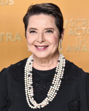 Isabella Rossellini, 23 Şubat 2025 'te ABD' nin Kaliforniya eyaletinin Los Angeles kentindeki Shrine Konser Salonu ve Fuar Salonu 'nda düzenlenen 31..