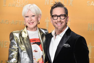 Joanna Coles ve Dan Bucatinsky, 23 Şubat 2025 'te ABD' nin Kaliforniya eyaletinin Los Angeles kentindeki Shrine Auditorium ve Expo Hall 'da düzenlenen 31..