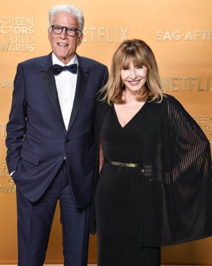 Ted Danson ve eşi Mary Steenburgen, 23 Şubat 2025 'te ABD' nin Kaliforniya eyaletinin Los Angeles kentindeki Shrine Auditorium ve Expo Hall 'da düzenlenen 31..