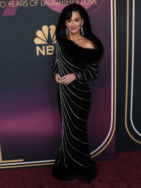 Katy Perry, Mavi Köken 'in Yeni Shepard roketiyle sadece kadınlardan oluşan mavi bir uçakla uzaya gidecek. HOLYWOOD, LOS ANGELES, CALIFORNIA, ABD - 02 Mart: Amerikalı şarkıcı, söz yazarı ve TV kişisi Katy Perry              