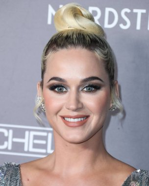Katy Perry, Mavi Köken 'in Yeni Shepard roketiyle sadece kadınlardan oluşan mavi bir uçakla uzaya gidecek. CULVER ŞEHRİ, LOS ANGELES, CALIFORNIA, ABD - 9 Kasım: Amerikalı şarkıcı, söz yazarı ve TV kişisi Katy Perry        