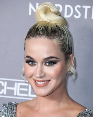 Katy Perry, Mavi Köken 'in Yeni Shepard roketiyle sadece kadınlardan oluşan mavi bir uçakla uzaya gidecek. CULVER ŞEHRİ, LOS ANGELES, CALIFORNIA, ABD - 9 Kasım: Amerikalı şarkıcı, söz yazarı ve TV kişisi Katy Perry        