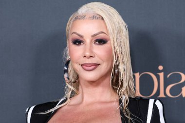 Amber Rose, Darren Dzienciol 'un Oscar Arifesi Partisi 2025' e geliyor. Ütopya tarafından sunulan, Vas J Morgan tarafından sunulan, LA Wildfire Yardım Görevi için 1 Mart 2025 'te Beverly Hills' teki SheatsGoldstein Malikanesi 'nde düzenlenen