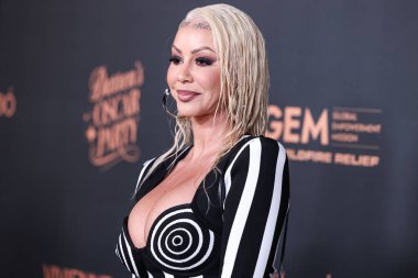 Amber Rose, Darren Dzienciol 'un Oscar Arifesi Partisi 2025' e geliyor. Ütopya tarafından sunulan, Vas J Morgan tarafından sunulan, LA Wildfire Yardım Görevi için 1 Mart 2025 'te Beverly Hills' teki SheatsGoldstein Malikanesi 'nde düzenlenen