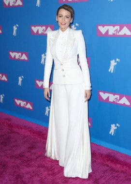 Yargıç, New York Times 'ı 400 milyon dolarlık Baldoni-Hayat karalama davasından azledebileceğini belirtti. MANHATTAN, New York City, New York, ABD - 20 AĞUSTOS: Ralph ve Russo kıyafeti giyen Amerikalı aktris Blake Lively 2018 MTV 'ye geldi 