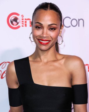(Zoe Saldana, 2 Mart 2025 'te 97. Yıllık Akademi Ödülleri' nde 
