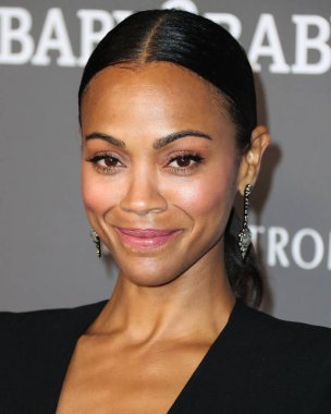 Zoe Saldana, 2 Mart 2025 Pazar günü 97. Yıllık Akademi Ödülleri 'nde Emilia Perez için En İyi Yardımcı Kadın Oyuncu dalında Oscar kazandı. CULVER ŞEHRİ, LOS ANGELES, CALIFORNIA, ABD - 10 Kasım: Amerikalı aktris Zoe Saldana          