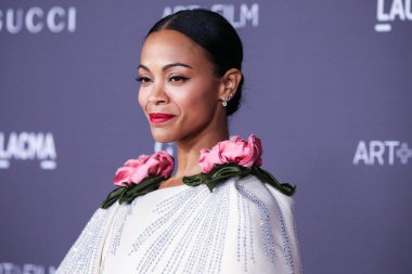 Zoe Saldana, 2 Mart 2025 Pazar günü 97. Yıllık Akademi Ödülleri 'nde Emilia Perez için En İyi Yardımcı Kadın Oyuncu dalında Oscar kazandı. LOS ANGELES, CALIFORNIA, ABD - Kasım 04: Amerikalı aktris Zoe Saldana                
