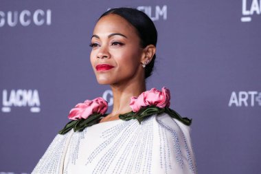 Zoe Saldana, 2 Mart 2025 Pazar günü 97. Yıllık Akademi Ödülleri 'nde Emilia Perez için En İyi Yardımcı Kadın Oyuncu dalında Oscar kazandı. LOS ANGELES, CALIFORNIA, ABD - Kasım 04: Amerikalı aktris Zoe Saldana                