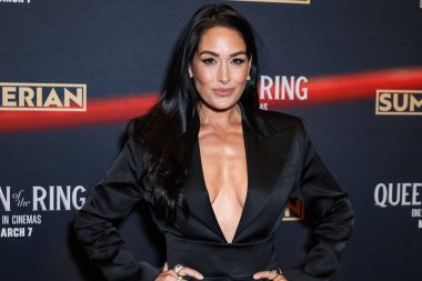 Brie Bella Garcia 6 Mart 2025 'te Los Angeles, Kaliforniya, ABD' de bulunan The Grove 14 'te düzenlenen Los Angeles Intrinsic Value Films' in galasına ve Sümer 'in Queen of the Ring' ine geldi..