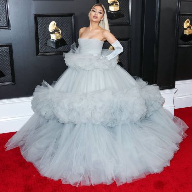 Ariana Grande Butera, 2 Mart 2025 Pazar günü 97. Yıllık Akademi Ödülleri 'nde Wicked' deki yardımcı rol adaylığıyla Oscar 'ı kazanmadı. LOS ANGELES, CALIFORNIA, ABD - 26 Ocak: Amerikalı şarkıcı, söz yazarı ve oyuncu Ariana Grande   