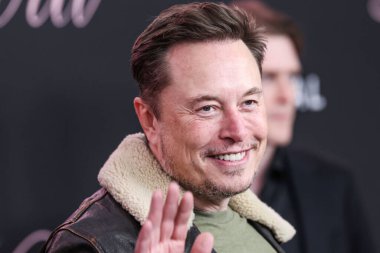 Elon Reeve Musk 3 Şubat 2024 'te Westwood, Los Angeles, Kaliforniya, ABD' deki Regency Bruin Tiyatrosu 'nda düzenlenen Vertical Entertainment' in 'Lola' nın Los Angeles prömiyerine geldi..