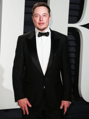 Elon Reeve Musk, 26 Şubat 2017 'de Wallis Annenberg Gösteri Sanatları Merkezi' nde düzenlenen 2017 Vanity Fair Oscar Party 'ye geldi..
