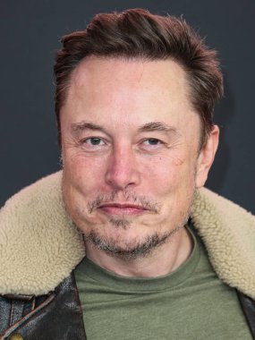 Elon Reeve Musk 3 Şubat 2024 'te Westwood, Los Angeles, Kaliforniya, ABD' deki Regency Bruin Tiyatrosu 'nda düzenlenen Vertical Entertainment' in 'Lola' nın Los Angeles prömiyerine geldi..