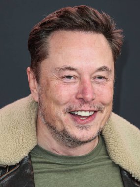 Elon Reeve Musk 3 Şubat 2024 'te Westwood, Los Angeles, Kaliforniya, ABD' deki Regency Bruin Tiyatrosu 'nda düzenlenen Vertical Entertainment' in 'Lola' nın Los Angeles prömiyerine geldi..