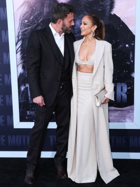 Jennifer Lopez ve Ben Affleck artık resmen bekarlar. Eski çift 6 Ocak 2025 'te boşanma anlaşmasını yapmış olsa da 20 Şubat 2025' te hakimin onayını aldılar..