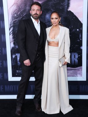 Jennifer Lopez ve Ben Affleck artık resmen bekarlar. Eski çift 6 Ocak 2025 'te boşanma anlaşmasını yapmış olsa da 20 Şubat 2025' te hakimin onayını aldılar..