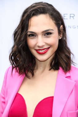 (Disney, Rachel Zegler ve Gal Gadot tartışmalarının ortasında Pamuk Prenses 'in Hollywood galasını geri çekiyor. PALM Yayları, CALIFORNIA, ABD - 3 Ocak: İsrailli aktris ve model Gal Gadot.