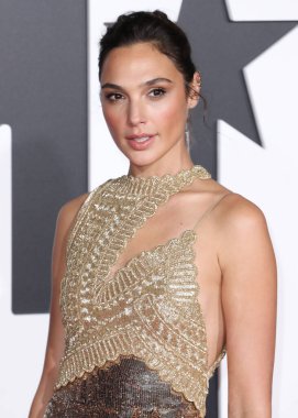 (Disney, Rachel Zegler ve Gal Gadot tartışmalarının ortasında Pamuk Prenses 'in Hollywood galasını geri çekiyor. HOLYWOOD, LOS ANGELES, CALIFORNIA, ABD - 13 Kasım: İsrailli aktris ve model Gal Gadot.