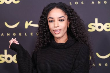 Francesca Amiker, 13 Mart 2025 'te Zouk Los Angeles, Kaliforniya' da düzenlenen Zouk Los Angeles Büyük Açılış Önizlemesine ulaştı..