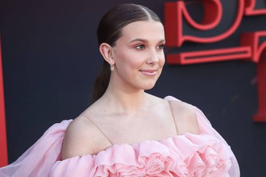 Netflix 'in şimdiye kadarki en pahalı filmi' The Electric State '320 milyon dolara mal oldu, bugün 14 Mart 2025' te gösterime girdi. Millie Bobby Brown Michelle 'i oynuyor. Santa Monica, LOS ANGELES, CALIFORNIA, ABD - 28 Haziran: İngiliz aktris Millie Bobby Brown.