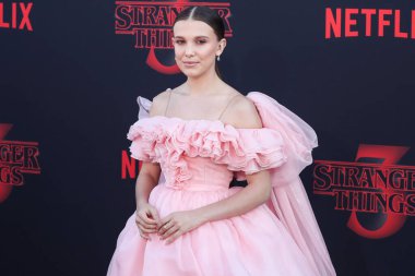 Netflix 'in şimdiye kadarki en pahalı filmi' The Electric State '320 milyon dolara mal oldu, bugün 14 Mart 2025' te gösterime girdi. Millie Bobby Brown Michelle 'i oynuyor. Santa Monica, LOS ANGELES, CALIFORNIA, ABD - 28 Haziran: İngiliz aktris Millie Bobby Brown.